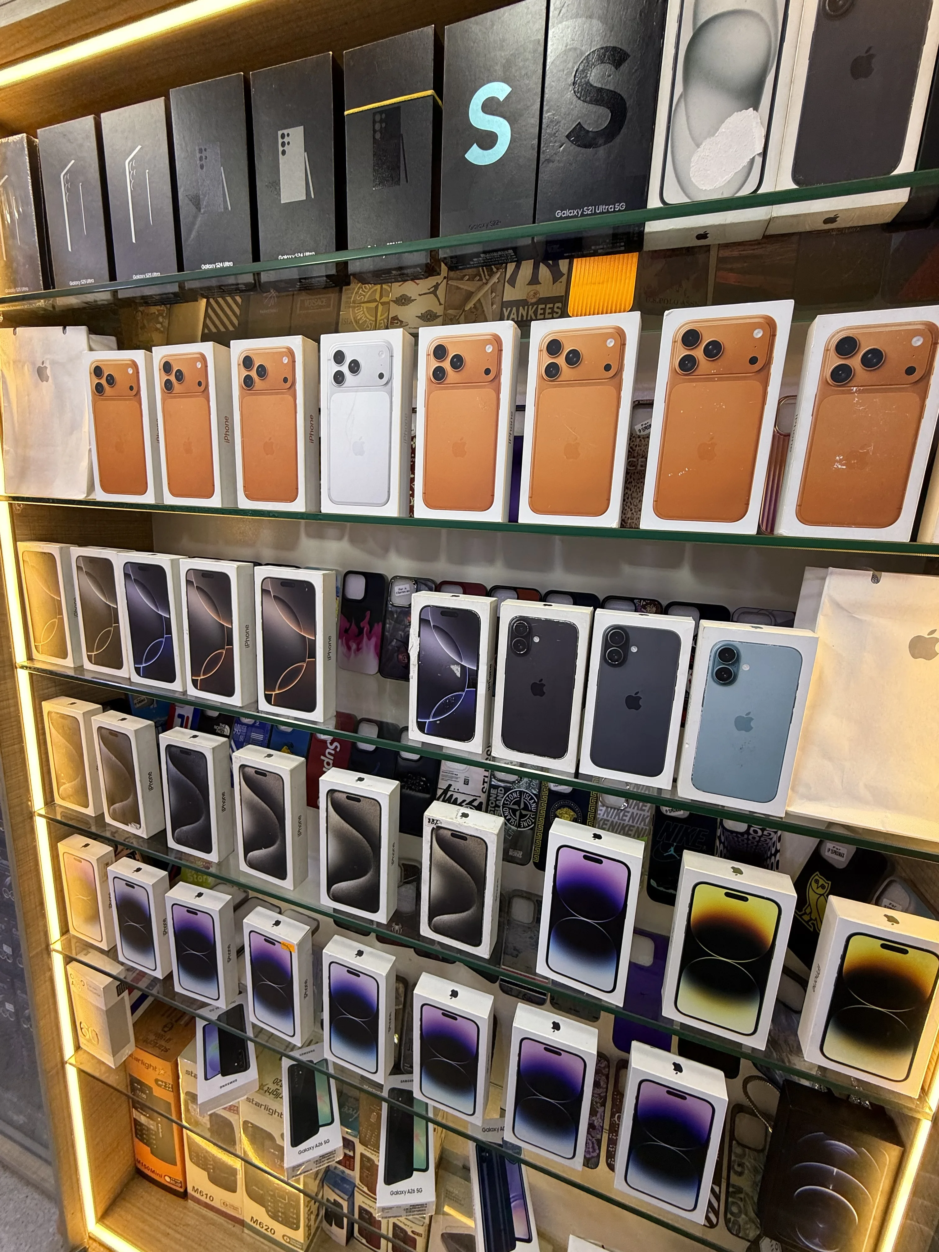 الهواتف الجديدة